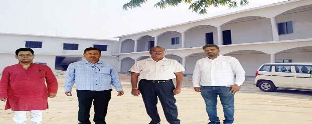 AKSHAY MAHILA MAHAVIDYALAY,PEEYUSH NAGAR,PAHITIYA, GHAZIPUR (U.P.)	